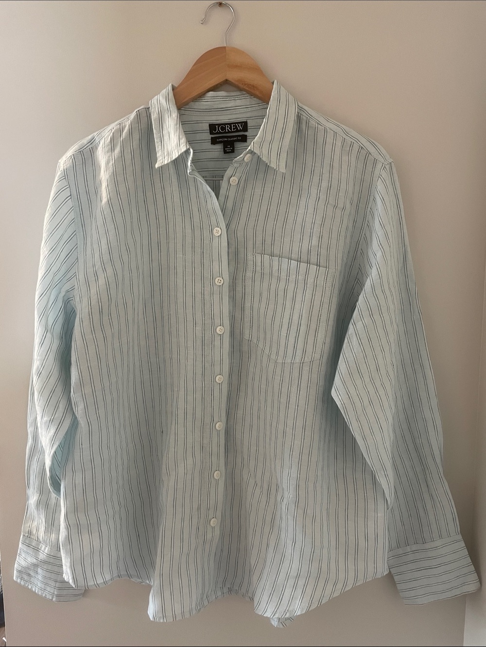J. Crew Women's Garçon Classic Button-Up Shirt Lt Blue Striped Linen Size 10 NWT - Picture 3 of 12